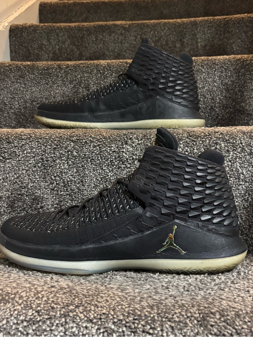 Air Jordan 32 Black Cat size 12.5 men authentic